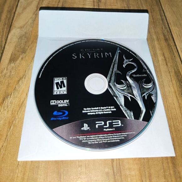 The Elder Scrolls V 5 Skyrim (PlayStation 3, 2011) PS3 (Disc Only) - Picture 3 of 3